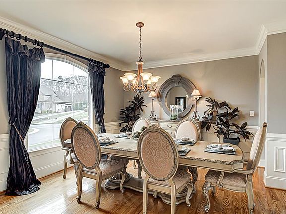 5th image of 5494 Birmingham Ct