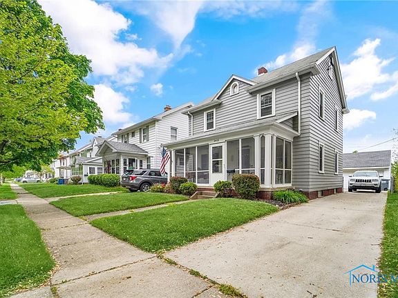 3rd image of 2416 Portsmouth Ave
