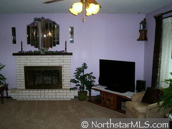 5th image of 914 Oakwood Terrace