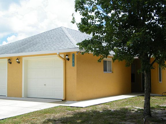 5th image of 3741 Canberra Ct