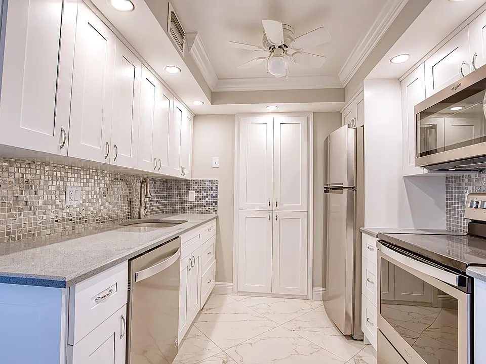 111 Briny Ave #610