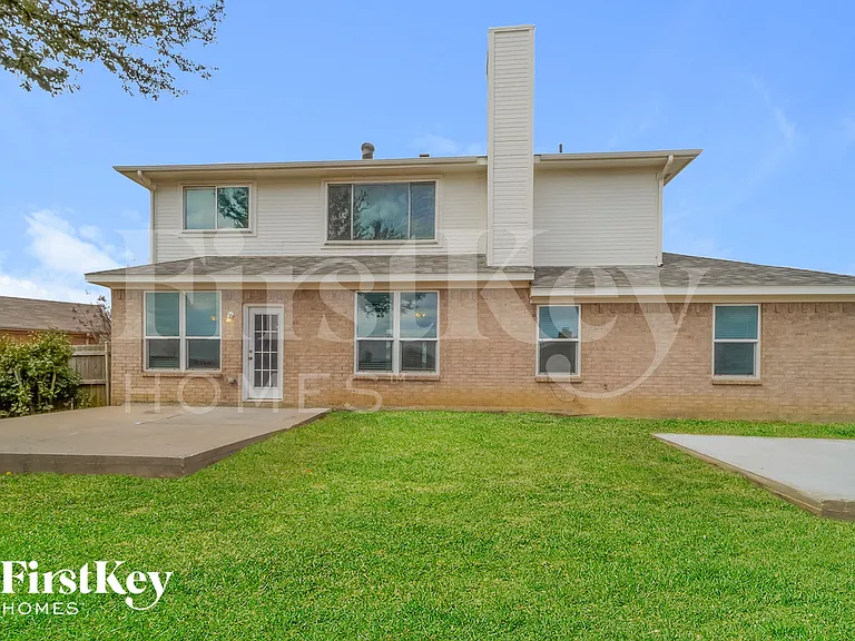 8024 Mourning Dove Dr — Photo 15