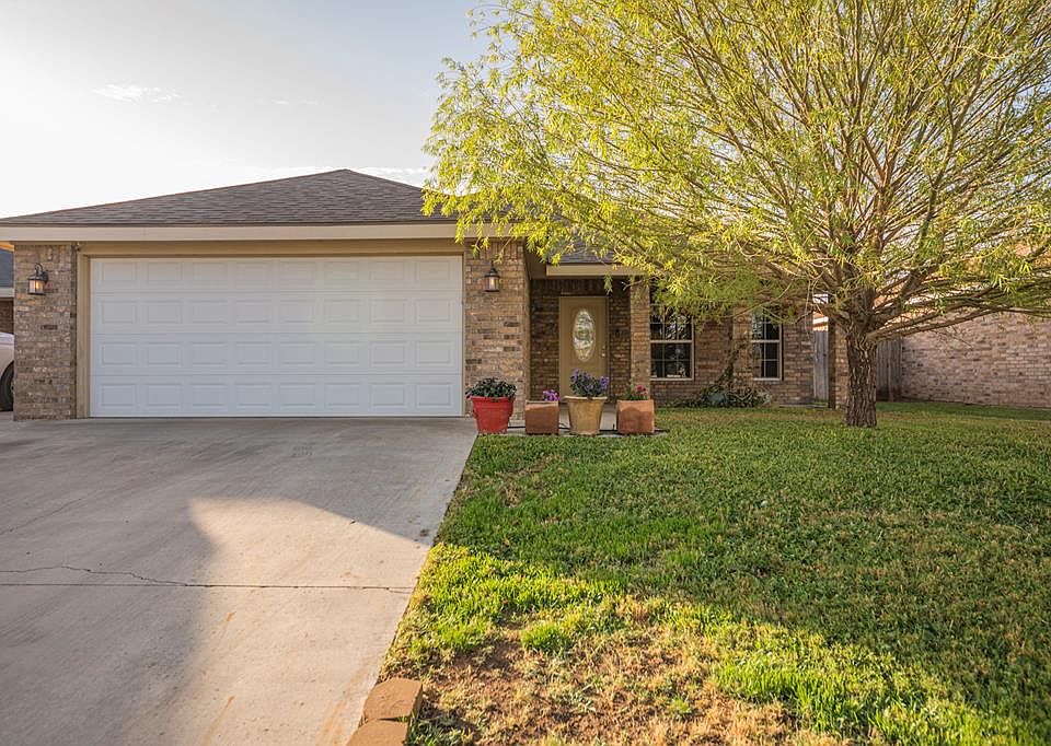 1st image of 1120 Laredo Dr
