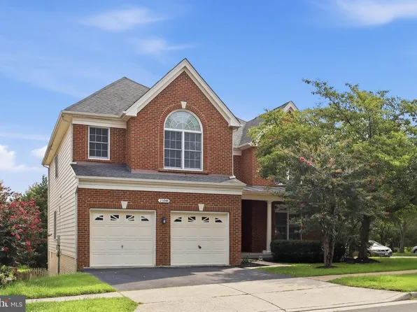 25948 Donovan Dr, Chantilly, VA 20152
