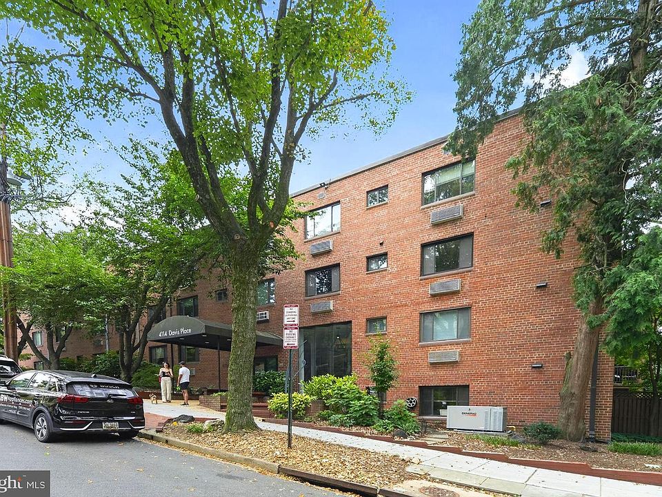 1st image of 4114 Davis Pl NW APT 213