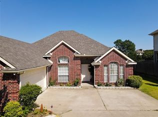 4514 Park Meadow Ct, Garland, TX 75043
