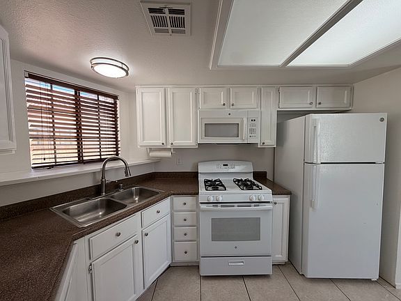 5th image of 6665 Gatehouse Ln
