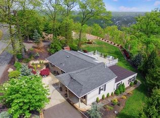 400 Johnston Dr, Watchung, NJ 07069