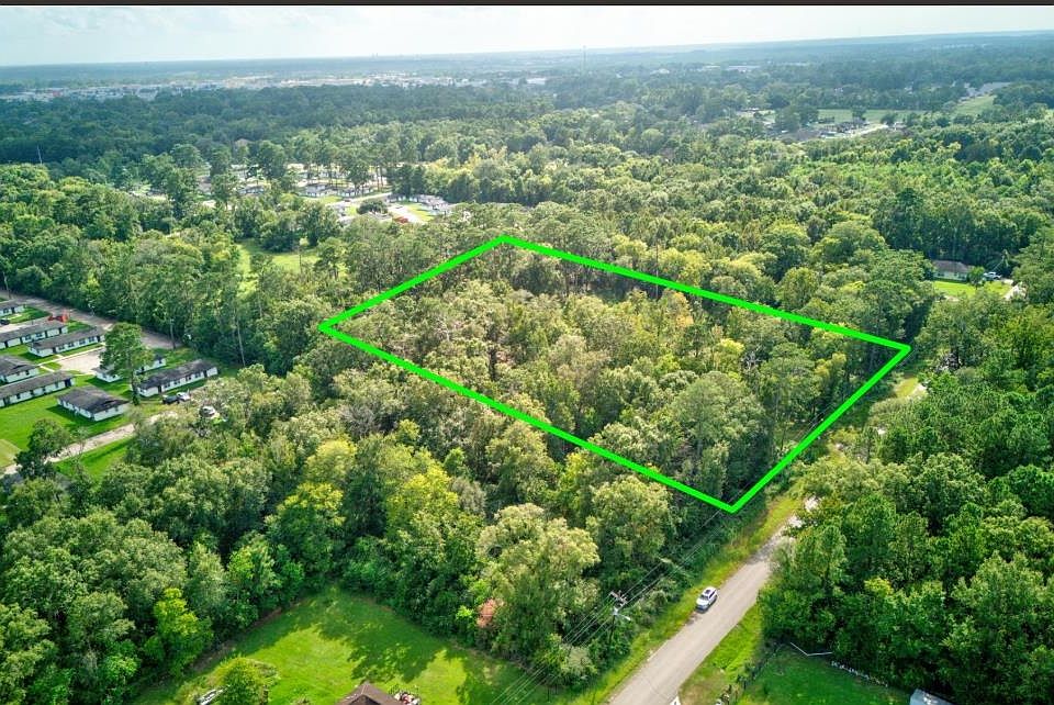 2nd image of 4095 Roland Rd