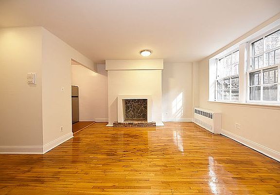 5th image of 244 W 20th St #Lr