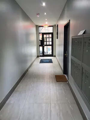 Rented by Compass | media 18