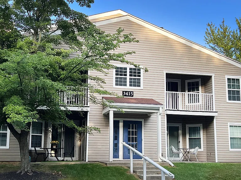 Steeplechase Apartments — Photo 18