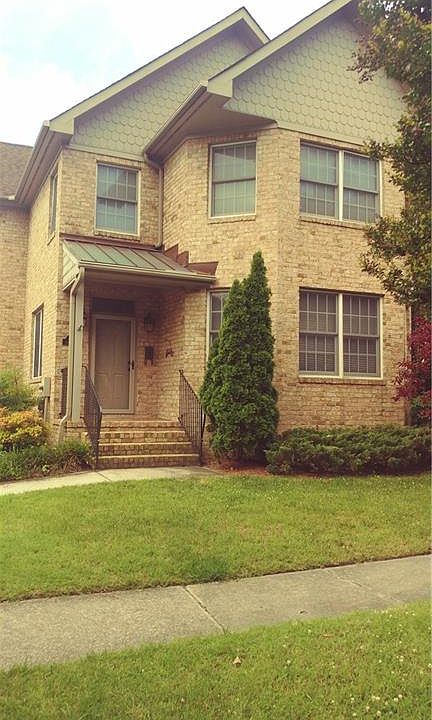 1st image of 925 Gates Ave