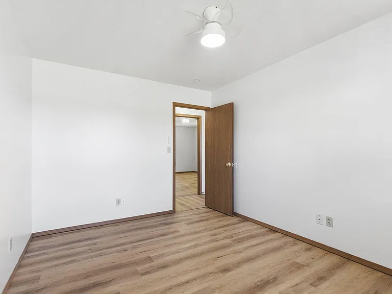 657 Kings Carriage Rd — Photo 19