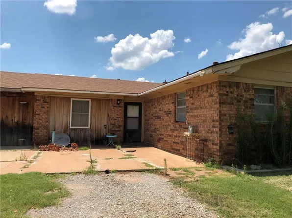 638 S Old Highway 81, Ninnekah, OK 73067