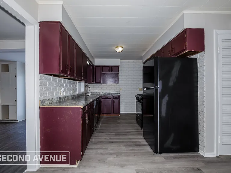 1021 Amos Rd — Photo 14