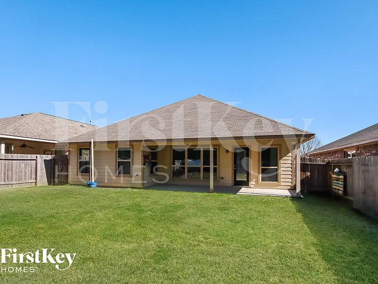 240 Country Crossing Cir — Photo 15