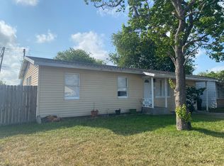 1217 Lum Ave, Corpus Christi, TX 78412