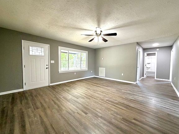 5th image of 1710 Cumberland Heights Rd