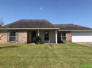 5185 Seneca Dr, Darrow, LA 70725