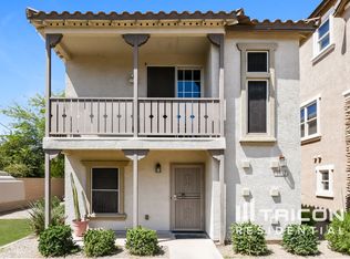 1382 S Sabino Dr, Gilbert, AZ 85296