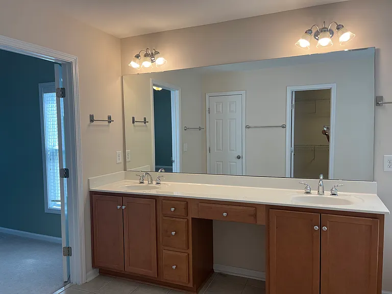 1109 Somers Dr — Photo 16