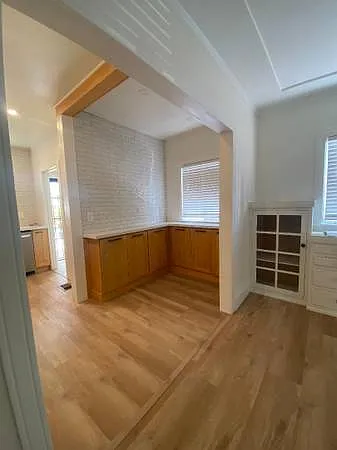 1132 Jefferson St — Photo 12