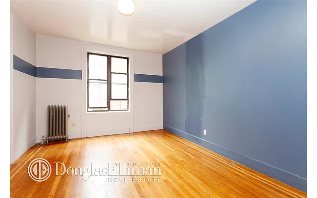 Sold by Douglas Elliman | media 7