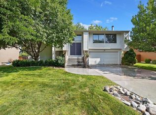 327 Monroe Pl, Twin Falls, ID 83301