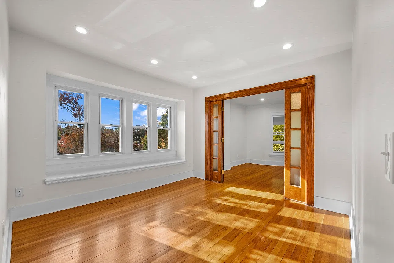 2 bed, $2,000 — Photo 3