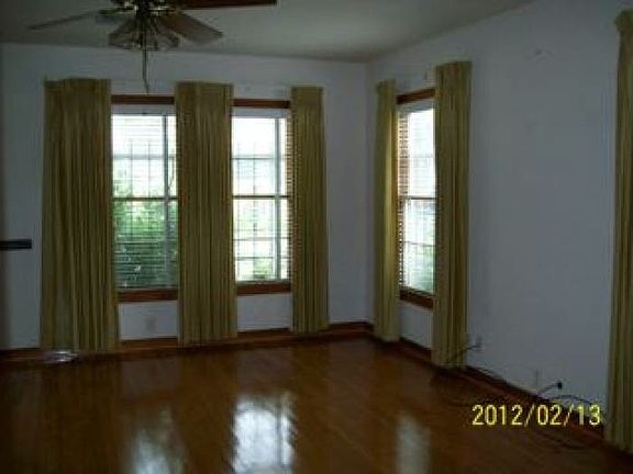 4th image of 2206 Liberty St