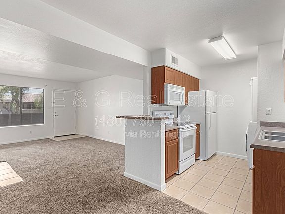 5th image of 5995 N 78th St Unit 2032