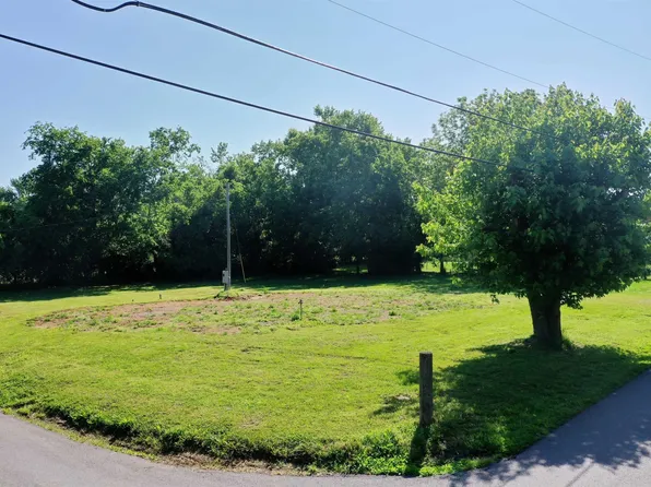 220 Harvey Ln, Princeton, KY 42445