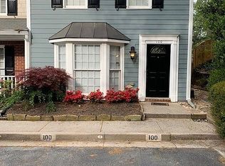 100 Courtyard Ter, Roswell, GA 30075