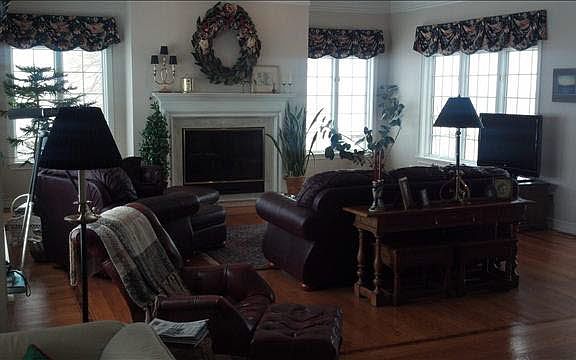 5th image of 6368 Sterling Dr
