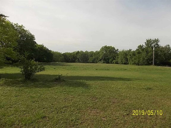 4th image of 2135 W Kansas Ave
