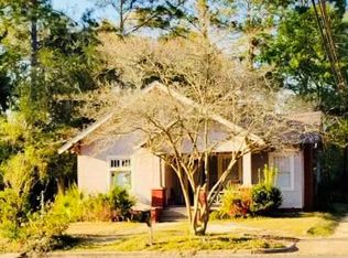 215 W Magnolia St, Fitzgerald, GA 31750