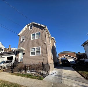 11 W 12th St, Linden, NJ, 07036