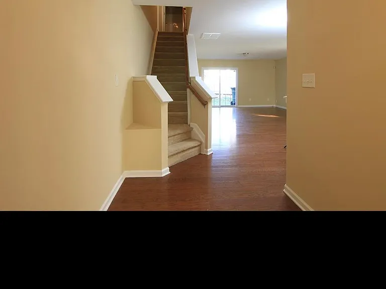 8843 Thornton Town Pl — Photo 17