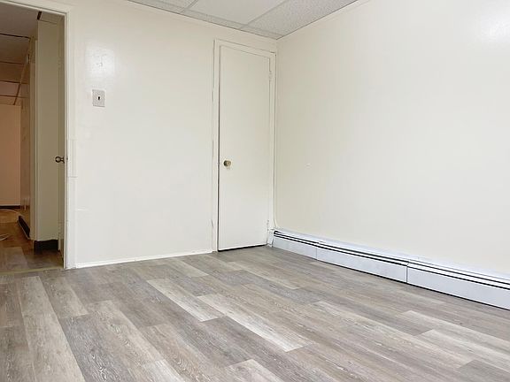 4th image of 2560 Bronxwood Ave Floor 1