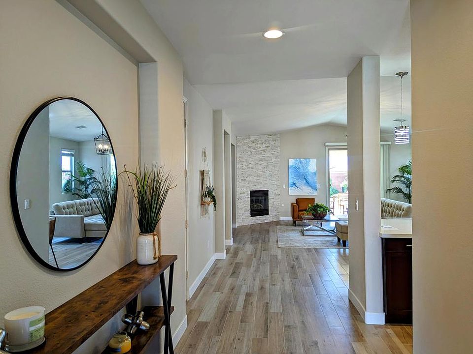 1st image of 82913 Spirit Mountain Dr
