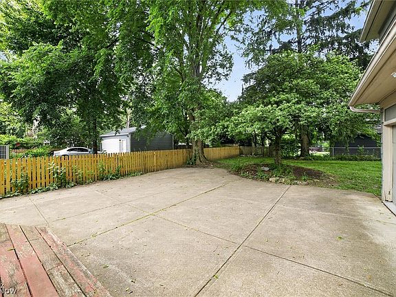 5th image of 3008 Warrington Rd