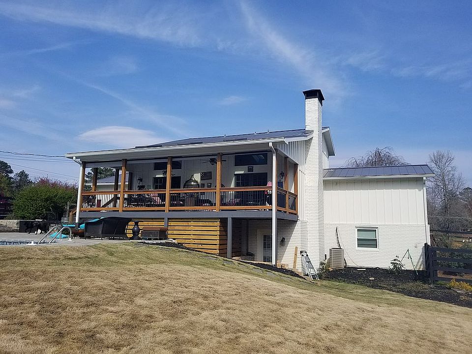 2nd image of 431 Hicks Rd