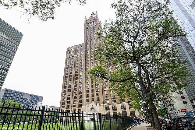 1st image of 680 N Lake Shore Dr APT 1211