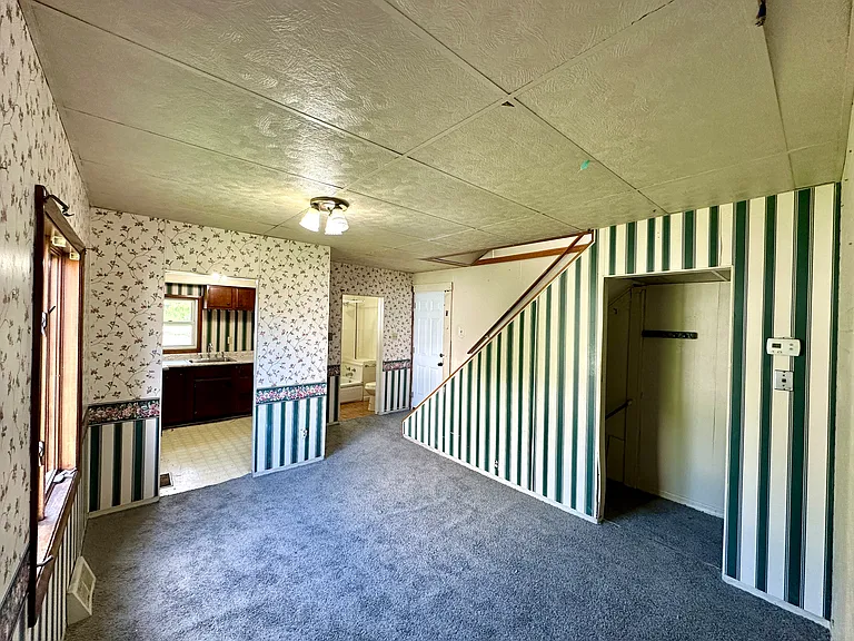 29 W Miller St — Photo 6