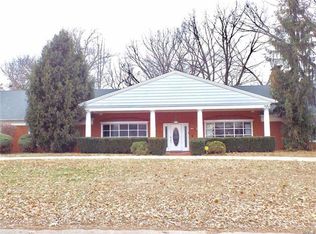 11 Harneywold Dr, Saint Louis, MO 63136