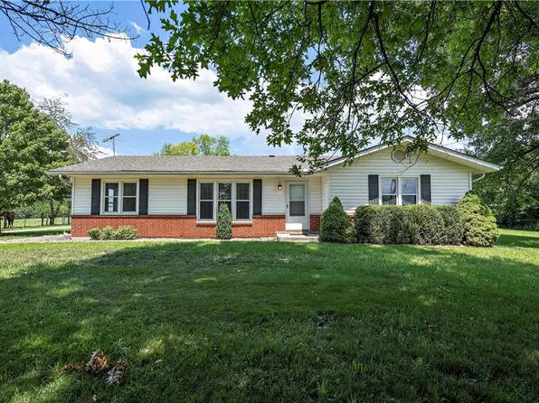 38000 E Cline Rd, Lone Jack, MO 64070