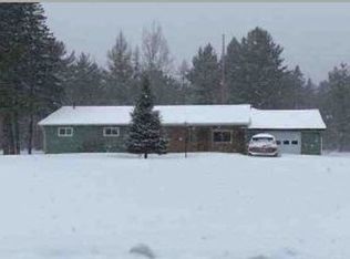 304 Clark St, Manistique, MI 49854