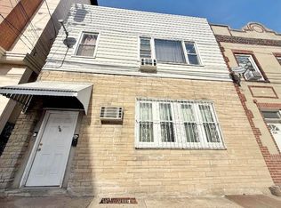 208 70th St, Guttenberg, NJ
