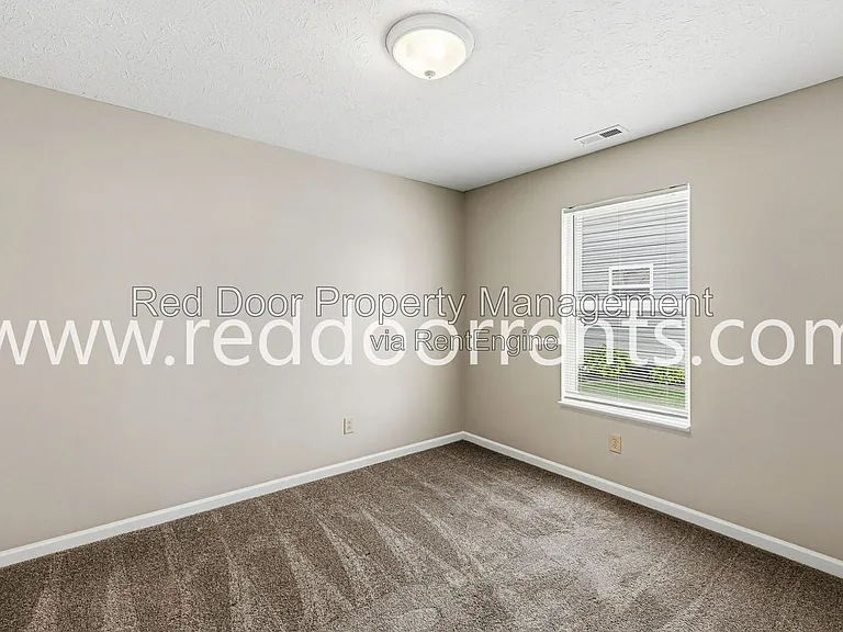 1180 Dark Star Ct — Photo 11